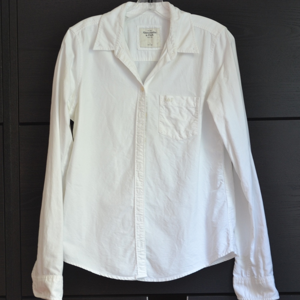 ABERCROMBIE & FITCH | Classic White Button Down